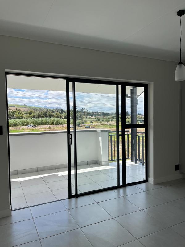 To Let 2 Bedroom Property for Rent in Zevenzicht Western Cape